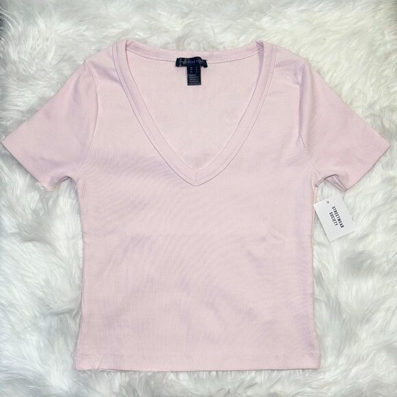 BNWT Cute v-neck baby pink tee! - Picture 1 of 2